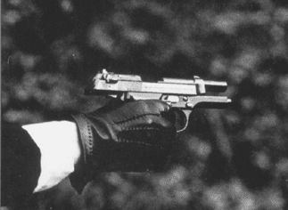 Beretta pistol Model 92SB action 3