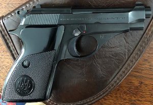 Beretta Pistols 70 rh